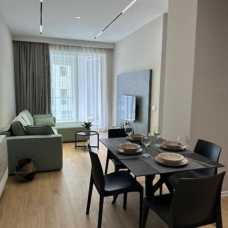 New Brilant Apartment Tirana Esterno foto
